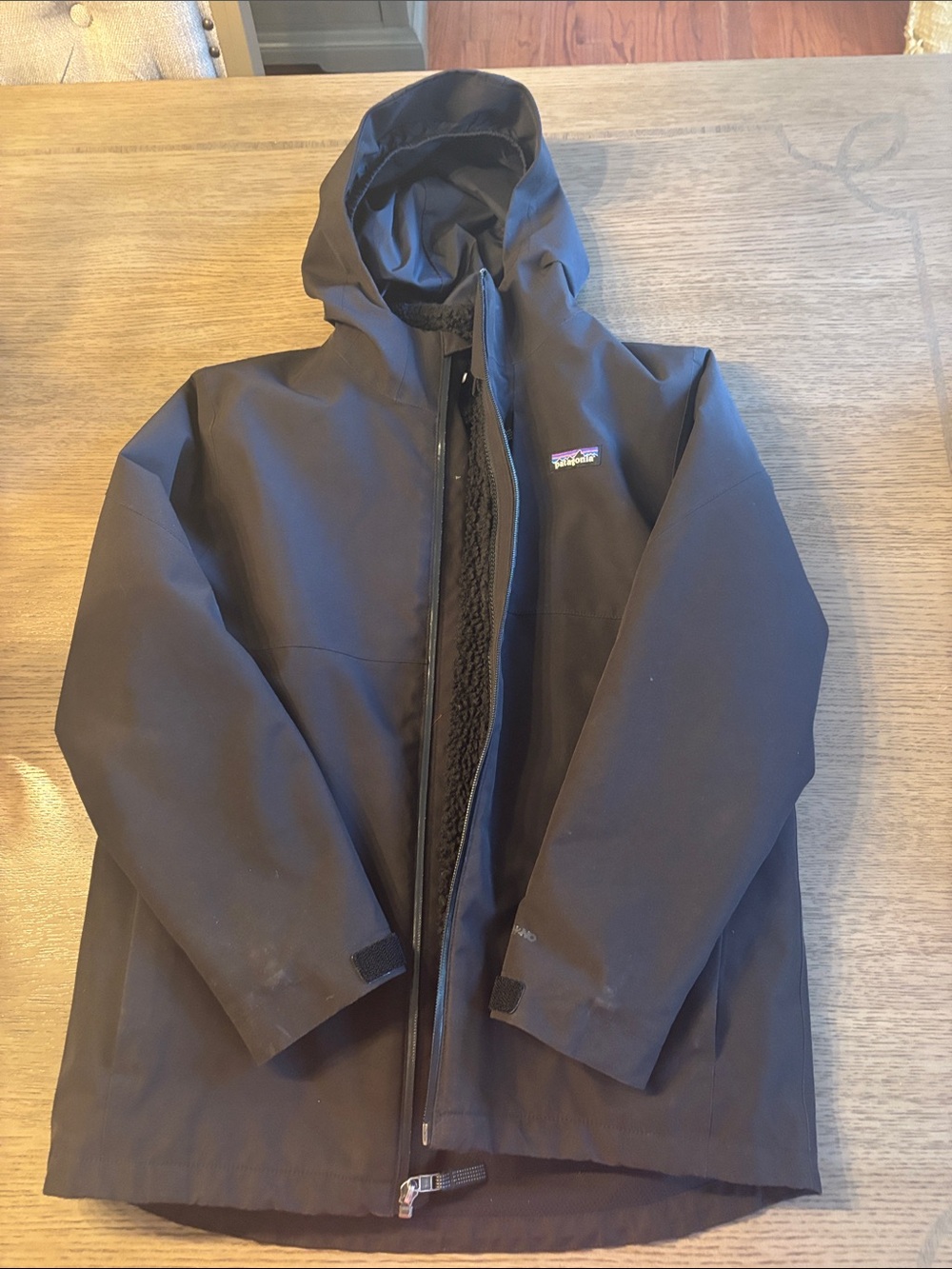 Patagonia Black 4-1 winter jacketwith Fleece Lining
